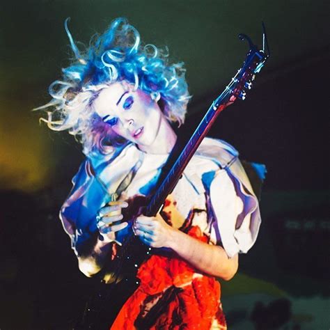 Wcw This Week Is Annieclark Of Stvincent I Think I Met Her While She