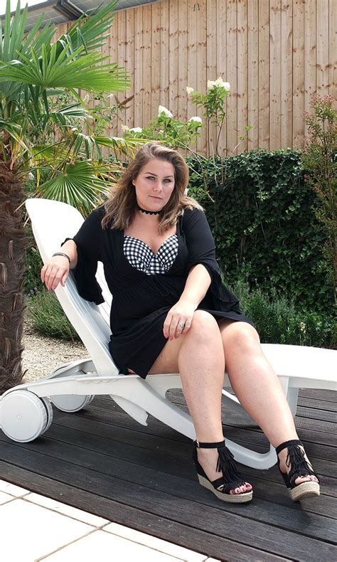 When On Holiday Lets Do Drink At The Pool In Style Plussize Curvy