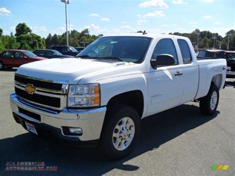 chevrolet silverado hd lt extended cab   summit white