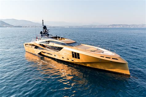 luxury yachts  sale superyachts  sale superyachtscom
