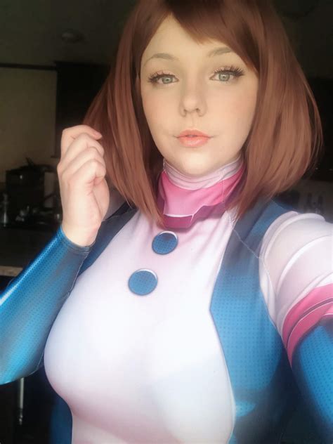 Ochako Uraraka Cosplay Selfies （╹ ╹） My Hero Academia Amino