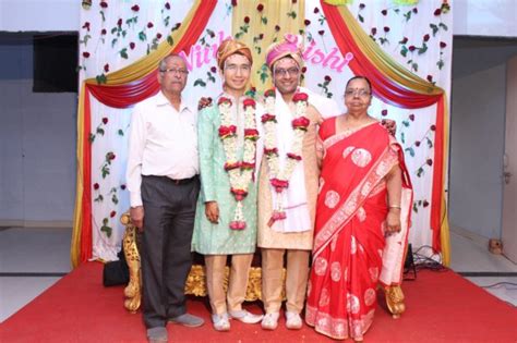 Gay Couple Marry In Traditional Indian Ceremony · Pinknews