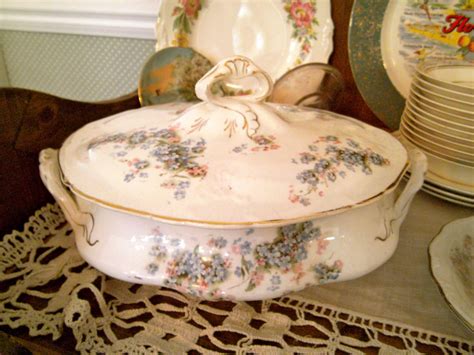 livin  dream antique dishes