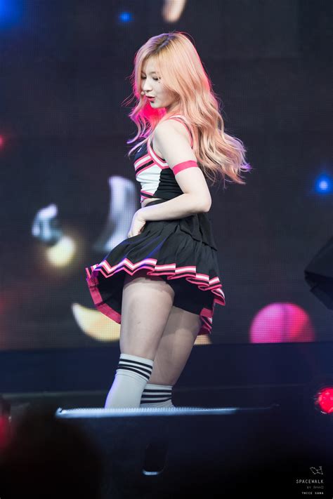9 Photos Of Twice Sana S Stage Outfits That Are Drop Dead Gorgeous