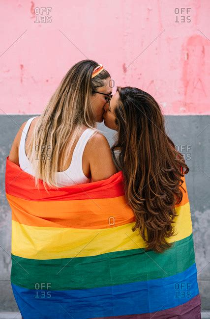 Cute Lesbian Couples Lesbian Pride Lesbian Love Lgbtq Pride Flag