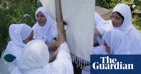 Keeping The Faith Sydney S Mandaeans Perform Baptism Rituals In