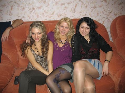 amateur hot candid girls in parties sitting in mini skirt pantyhose