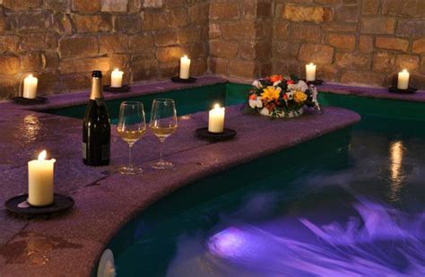 How To Plan The Perfect Hot Tub Date Night Hot Tub Candle Night