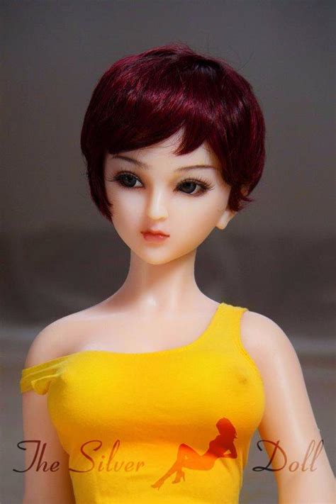 Sanhui 88cm Lila In Yellow Top The Silver Doll