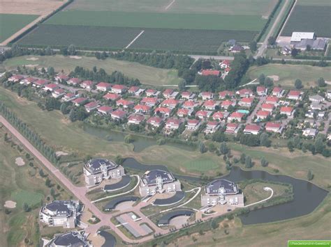dronten zomer luchtfotos fotos nederland  beeldnl
