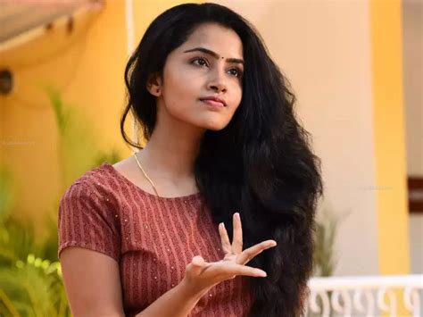 [pic Inside] Anupama Parameswaran Posts A Stunning Photo But It S Her