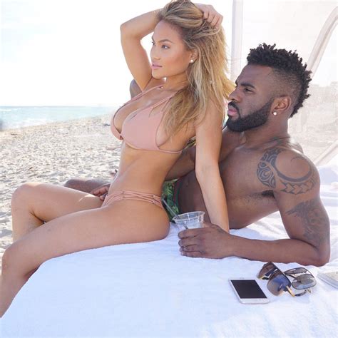 i can t take my eyes off of jason derulo s stunning new girlfriend