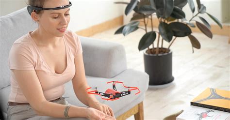 drone  control   mind    hit kickstarter