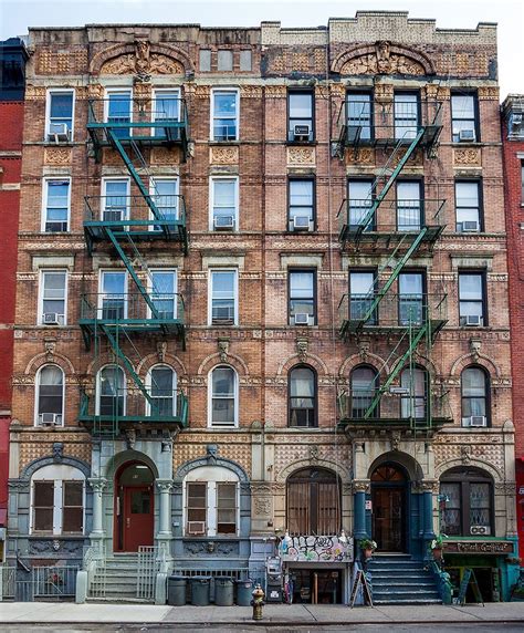 st marks place east village manhattan viewing nyc