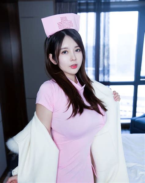 boobspedia huge boobs chinese busty nurse nai you mei mei top 10 ranker