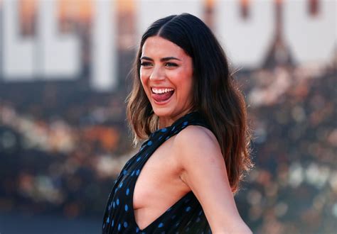 lorenza izzo fappening sexy at once upon a time hollywood premiere