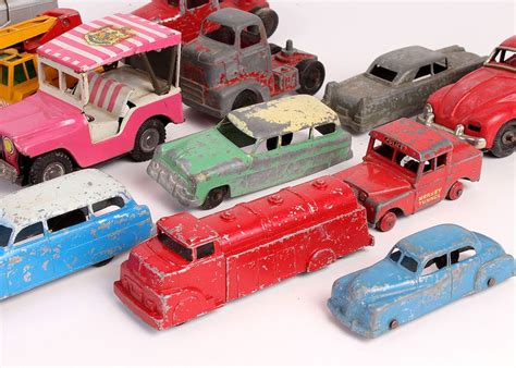 Vintage Die Cast Metal Toy Cars Ebth