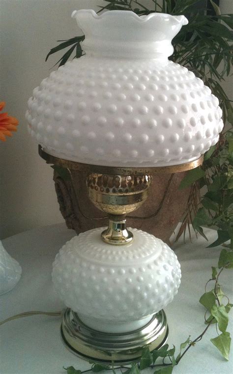 Vintage Milk Glass Lamp 50s Fenton Hobnail Table Lamp Light Etsy