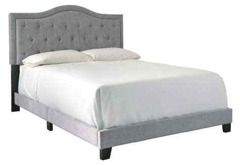jerary queen upholstered bed   complete beds