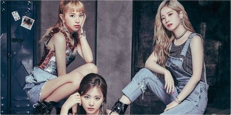 Twice Releases D 2 Promo Pics For Their 1st Arena Tour 2018 Bdz Allkpop