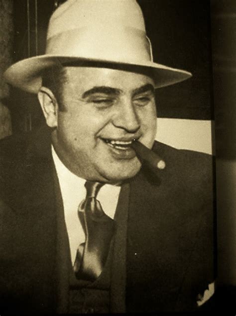 Al Capone Roaring Twenties Al Capone Real Gangster Chicago Outfit