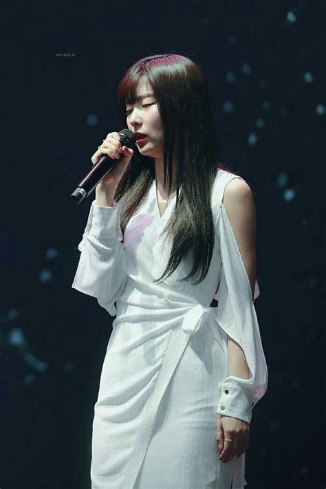 [hq] 180406 — Seulgi Red Velvet On Stage Seulgi Feminino Imagens