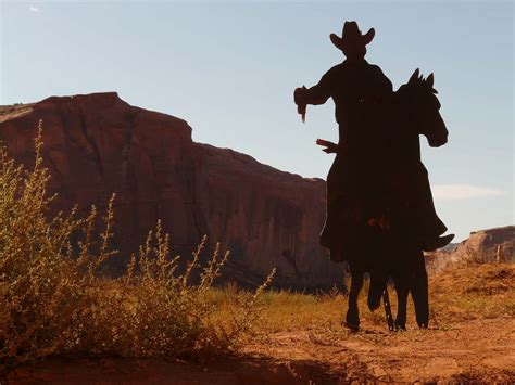 29 Gunslingin’ Facts About Outlaws