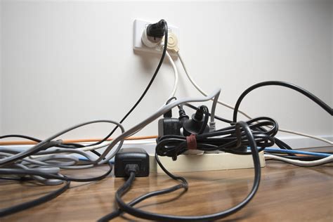 power strip  extension cord safety mmg insurance