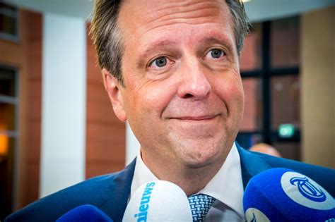 alexander pechtold nieuwe directeur cbr het parool