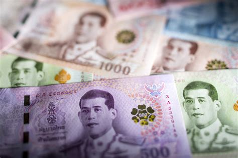 thai baht thb usd biggest gain   year tests central bank bloomberg