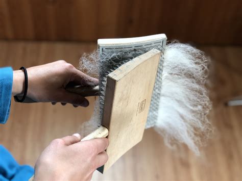 wool hand carders mother  purl