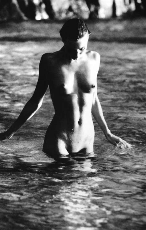 wow miranda kerr looks amazing nude [41 photos]