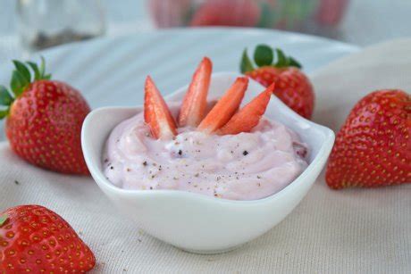 erdbeer creme fraiche rezept gutekuechech