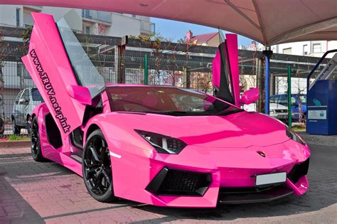 pink lambo very hot girly cars for female drivers love pink cars ♥ it s the dream car for