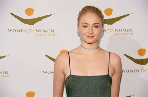 Sophie Turner Says She Discovered Oral Sex Reading Game