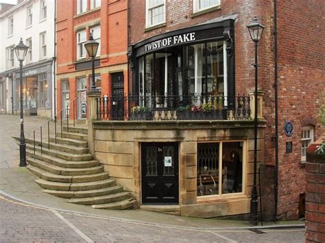 the stockport bucket list 65 things you must experience while in the town manchester evening