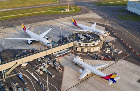 asiana airlines increases flights   philippines