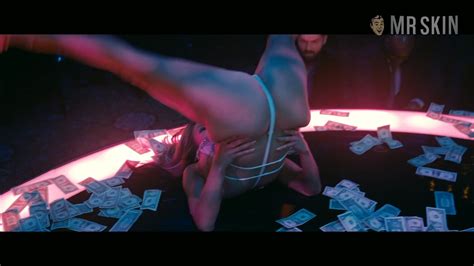 J Lo Hustler Strip Scene Ana De Armas Boobs Out And More At Mr Skin
