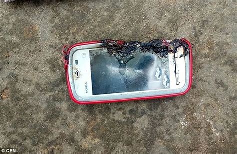 girl 18 is killed when her smartphone explodes while she was talking on it