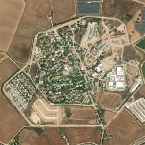 kfar aza massacre site  kfar aza israel google maps
