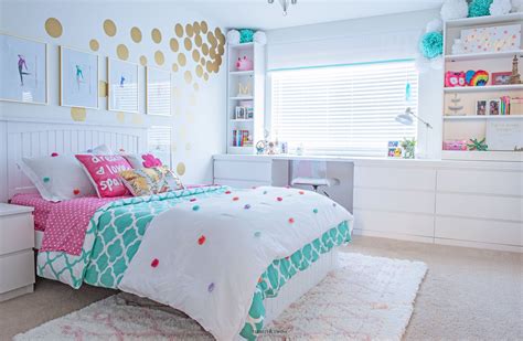 teentween girls bedroom makeover idea   budget tidbitstwine