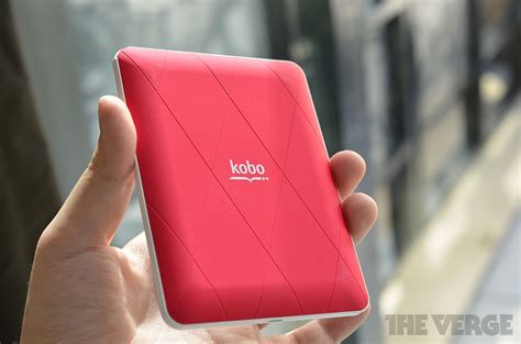 kobo mini    reader hands  pictures  verge