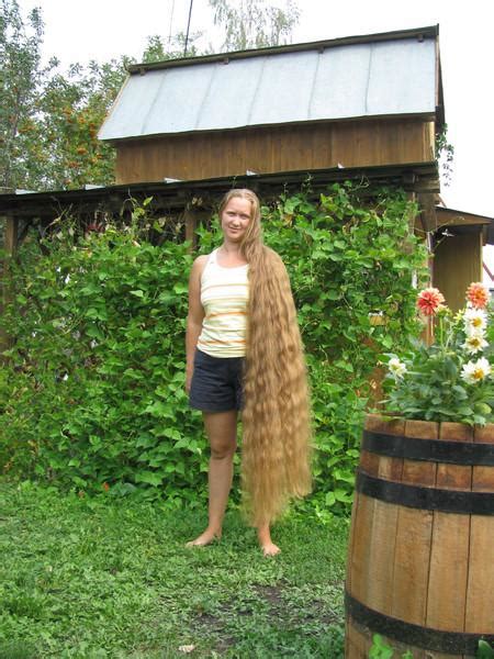 woman  amazingly  long hairgirls   long hair