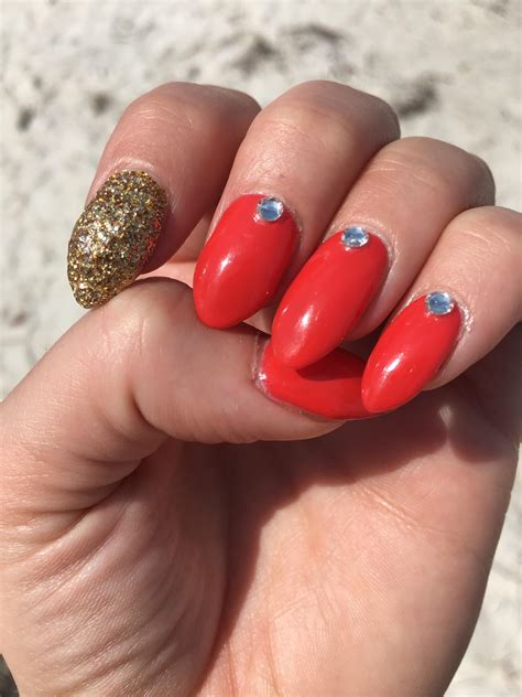 beach nails rnails