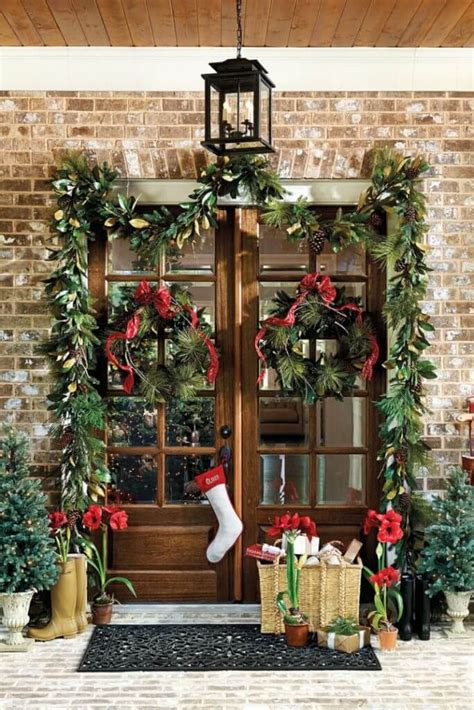 fetching christmas front door decor ideas