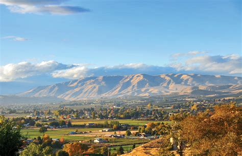 scenicwa promotes yakima valley  wine weekend sweepstakes