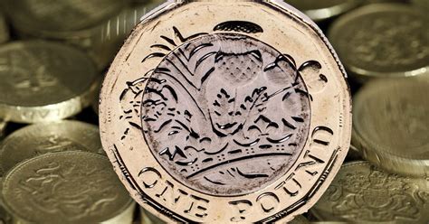Round £1 Coin Phase Out Could Be Put On Hold Because Shops Keep