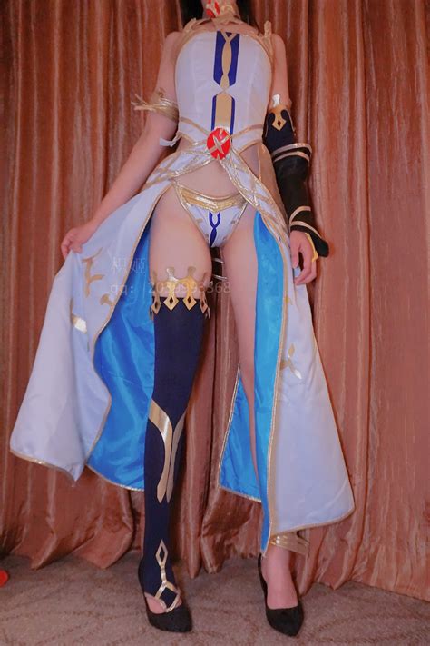 fate grand order ishtar ero cosplay features legendary legs sankaku