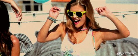 Nina Agdal  Find And Share On Giphy