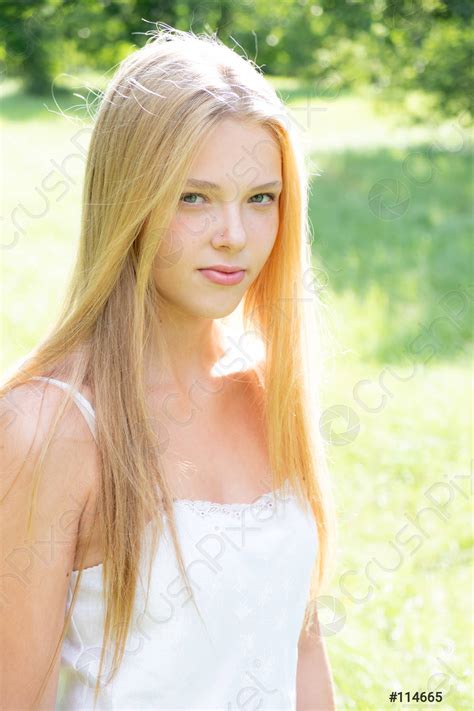 portrait   beautiful young summer girl beautiful blonde woman